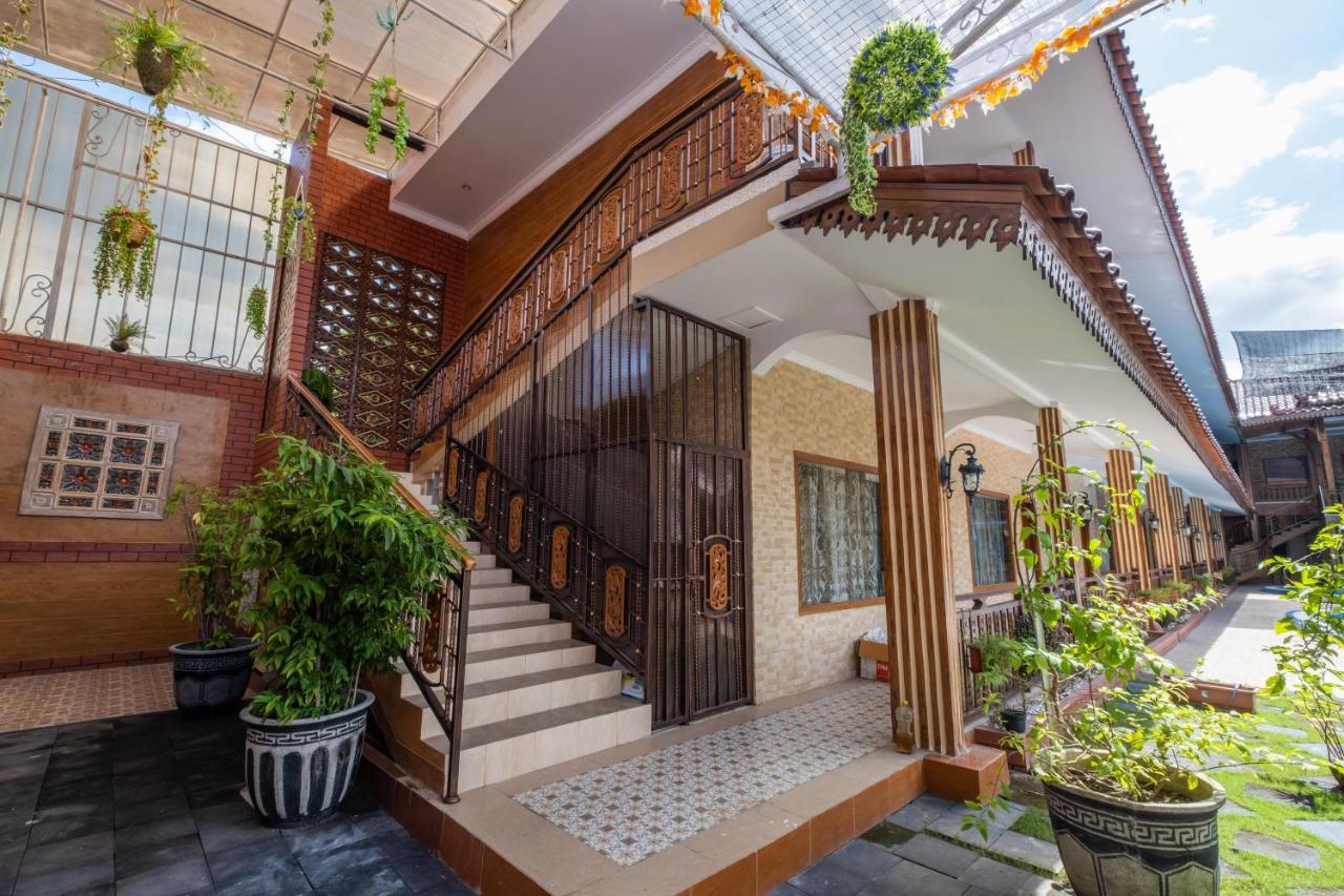 Sartini Inn Jogja Yogyakarta Ngoại thất bức ảnh