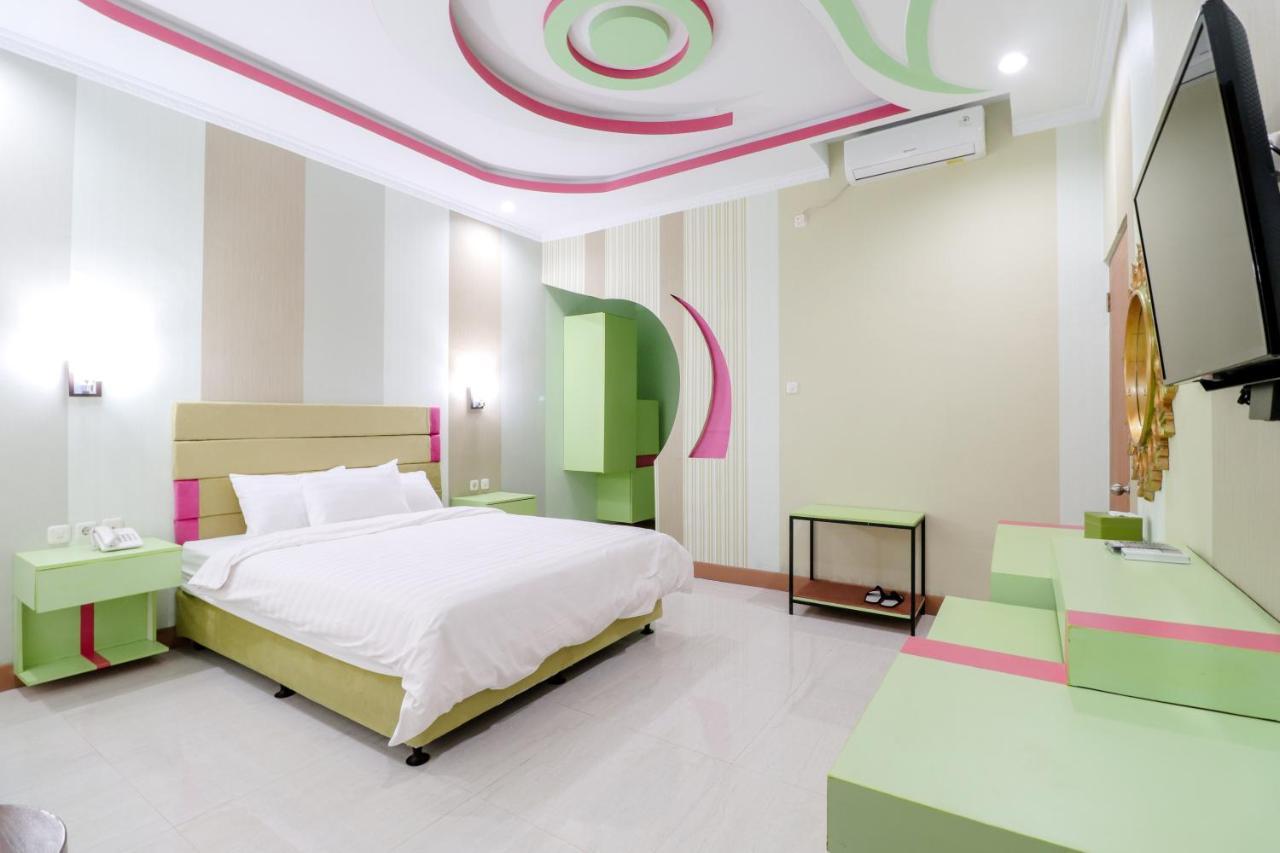 Sartini Inn Jogja Yogyakarta Ngoại thất bức ảnh
