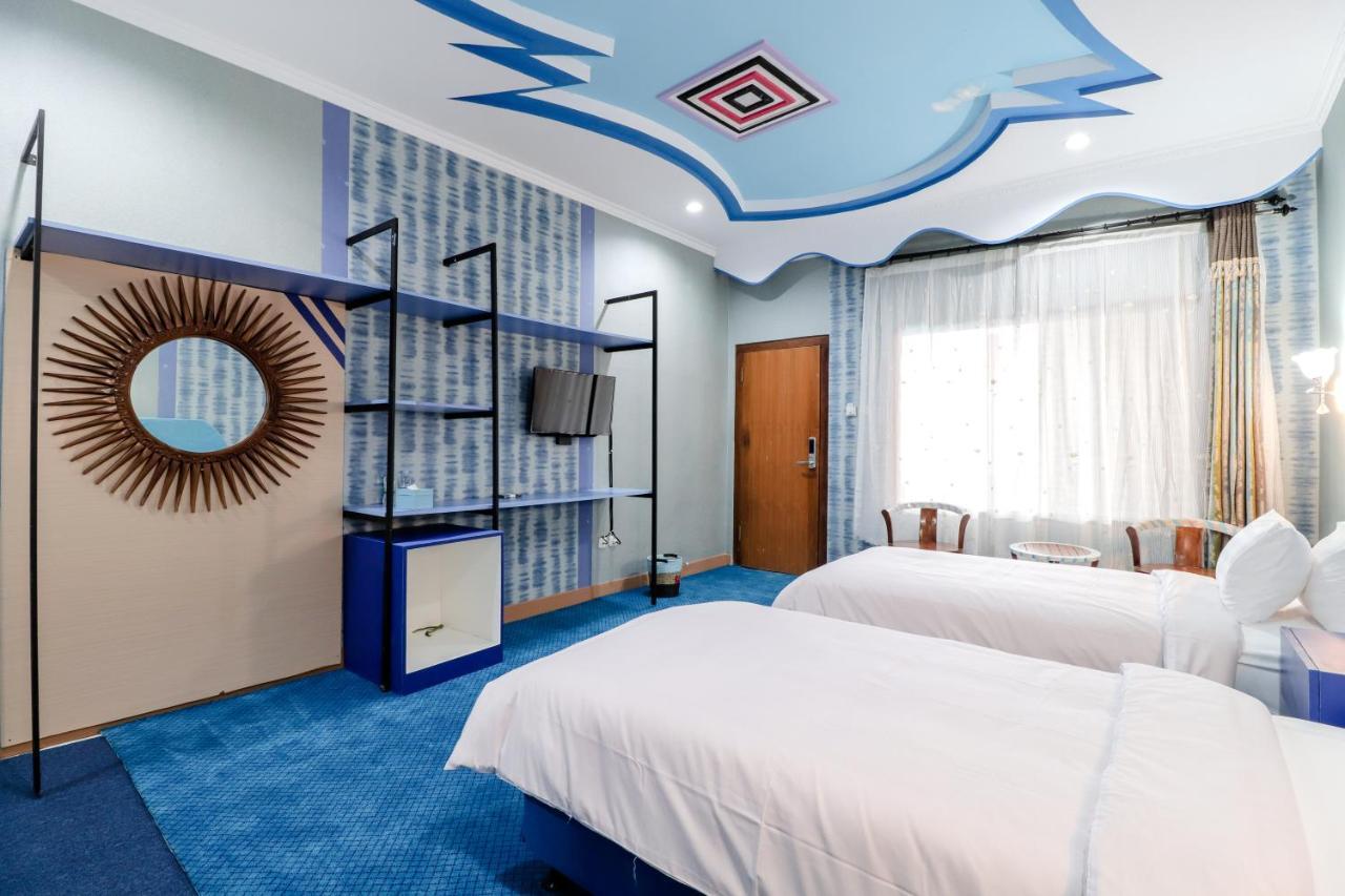 Sartini Inn Jogja Yogyakarta Ngoại thất bức ảnh