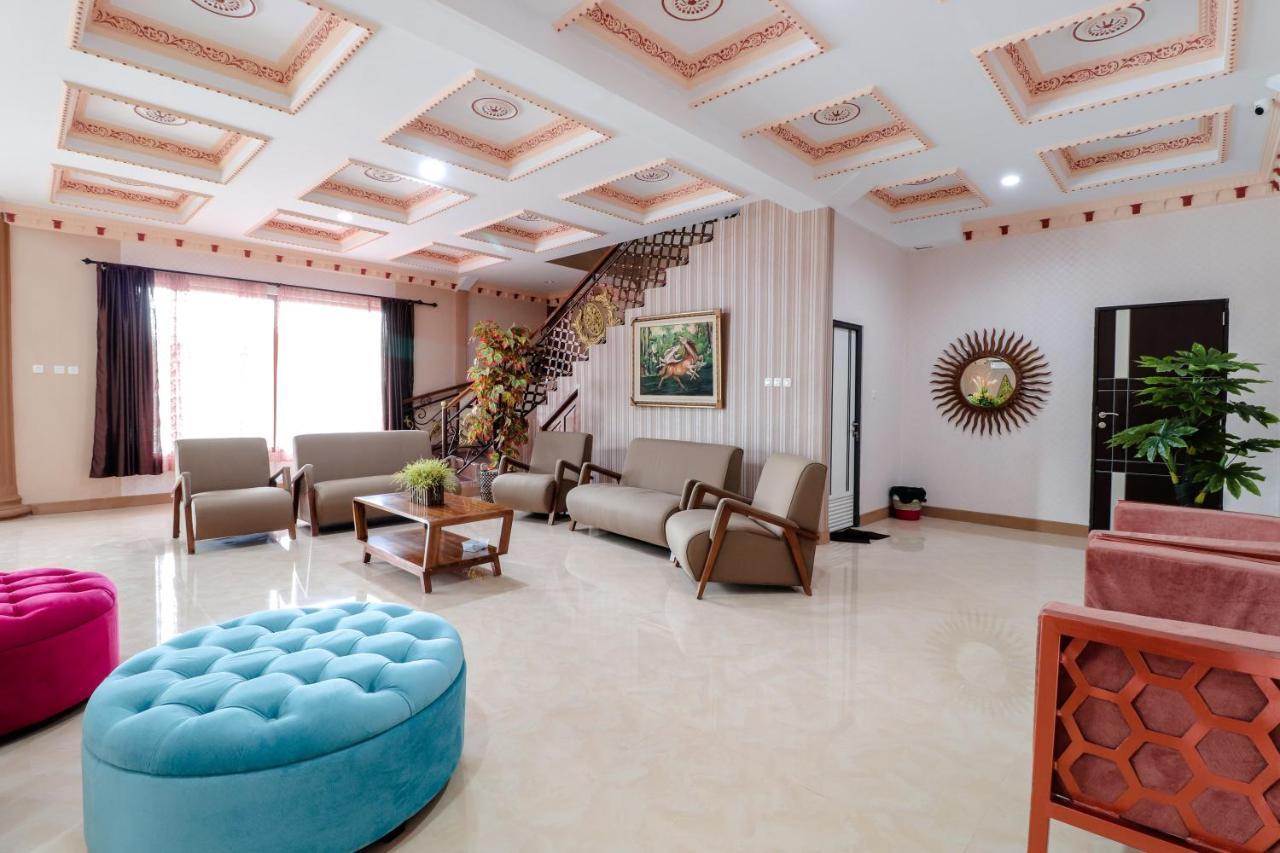 Sartini Inn Jogja Yogyakarta Ngoại thất bức ảnh