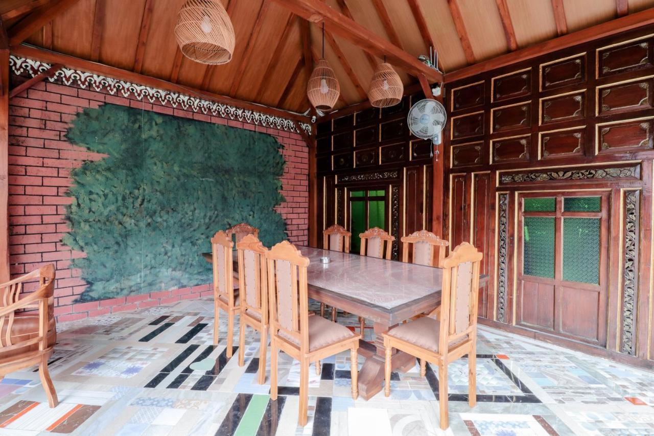 Sartini Inn Jogja Yogyakarta Ngoại thất bức ảnh