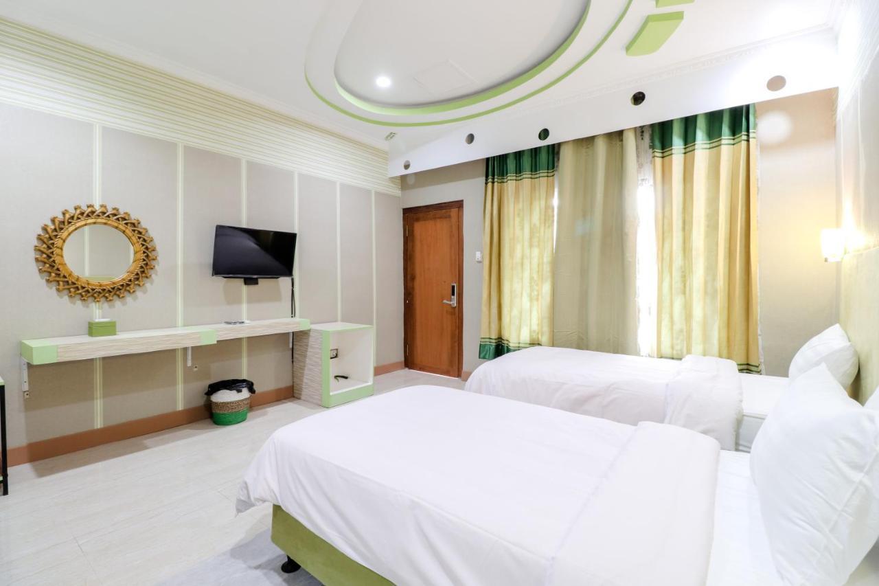 Sartini Inn Jogja Yogyakarta Ngoại thất bức ảnh